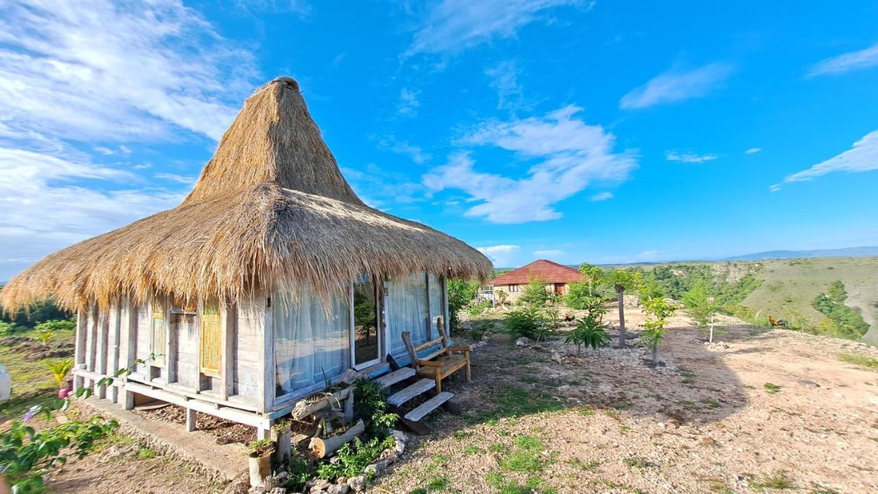 Отель Hars Garden Sumba Ваингапу Экстерьер фото